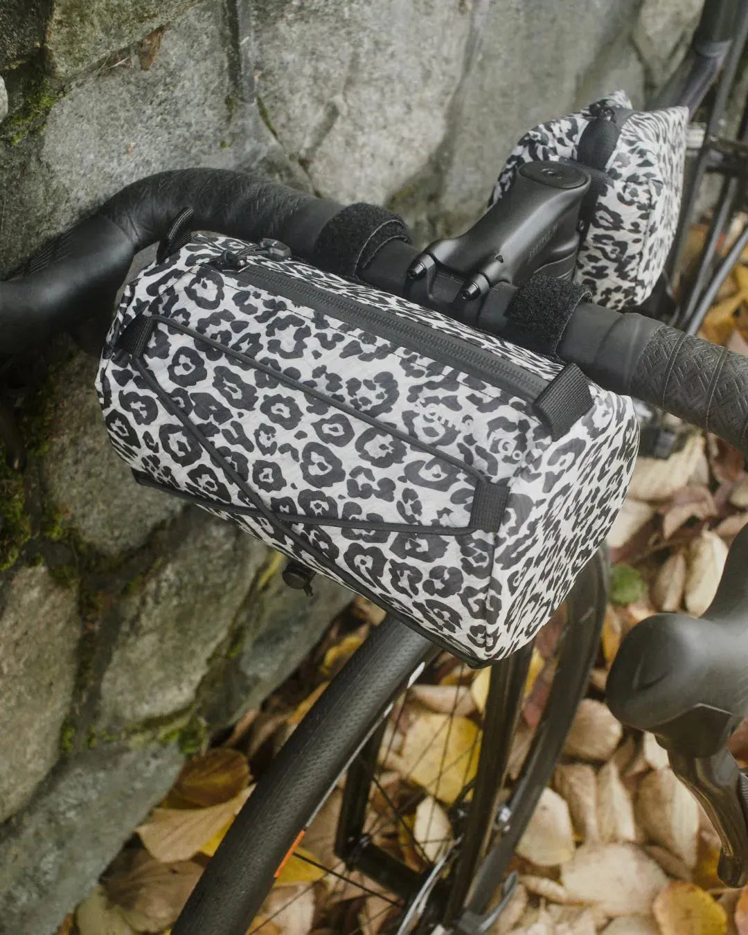 Handlebar Bag - Snow Leopard, bag, Samsara Cycle, Bicycle Bags