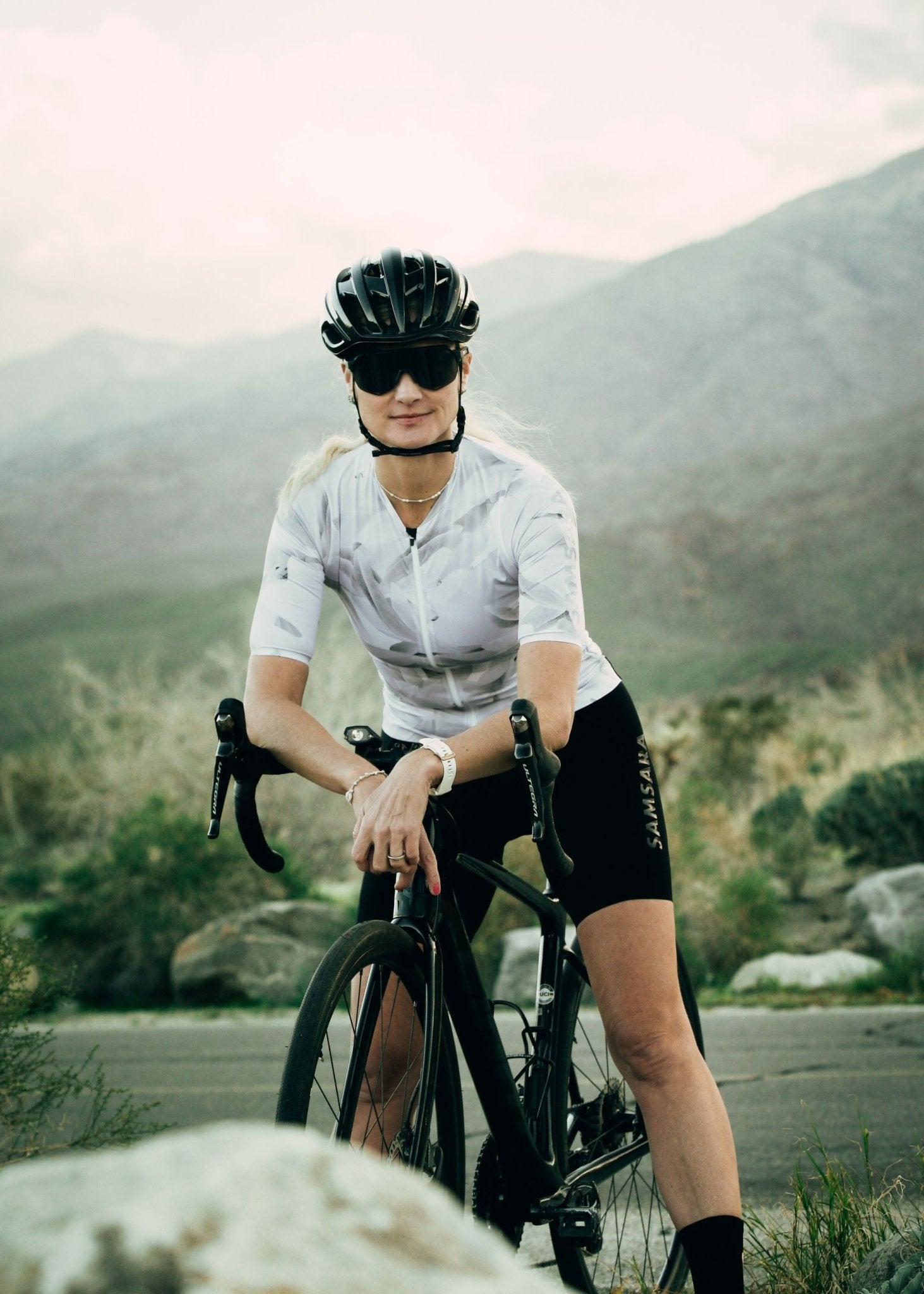 Elevated Women Cycling Jersey - White Illusion – Samsara Cycle